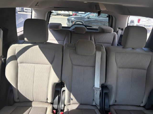 Used 2018 Ford Expedition XLT RWD image 5