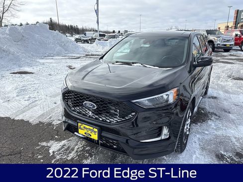 Used 2022 Ford Edge ST-Line w/ Class II Trailer Tow Package image 3