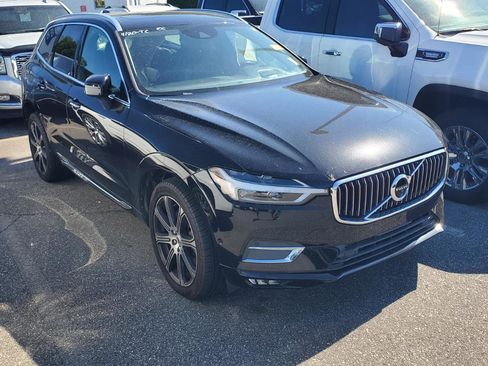 Used 2018 Volvo XC60 T6 Inscription w/ Luxury Seat Package AWD/4WD image 2