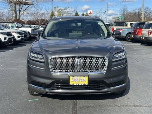 Certified 2022 Lincoln Nautilus Reserve image 2