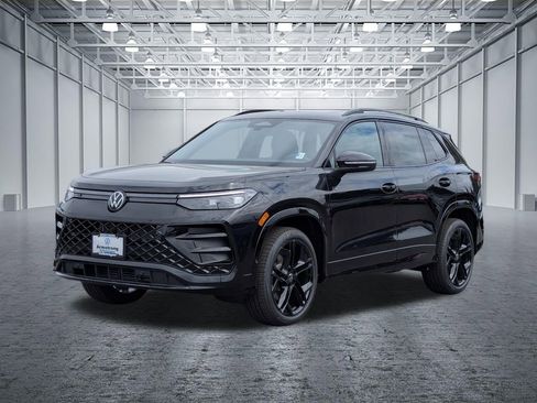 New 2026 Volkswagen Tiguan SE R-Line AWD/4WD image 9