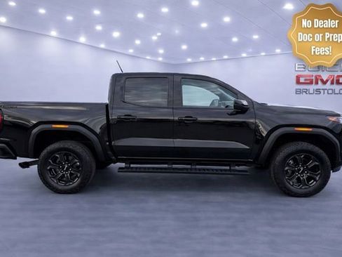Used 2023 GMC Canyon Elevation w/ Elevation Premium Package AWD/4WD image 2