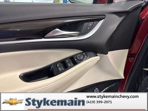 Used 2023 Buick Enclave Essence FWD image 37