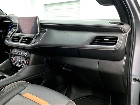 Used 2024 GMC Yukon XL AT4 image 20