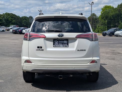 Used 2018 Toyota RAV4 Platinum FWD image 8