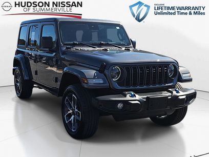 Used 2024 Jeep Wrangler Unlimited w/ Convenience Group