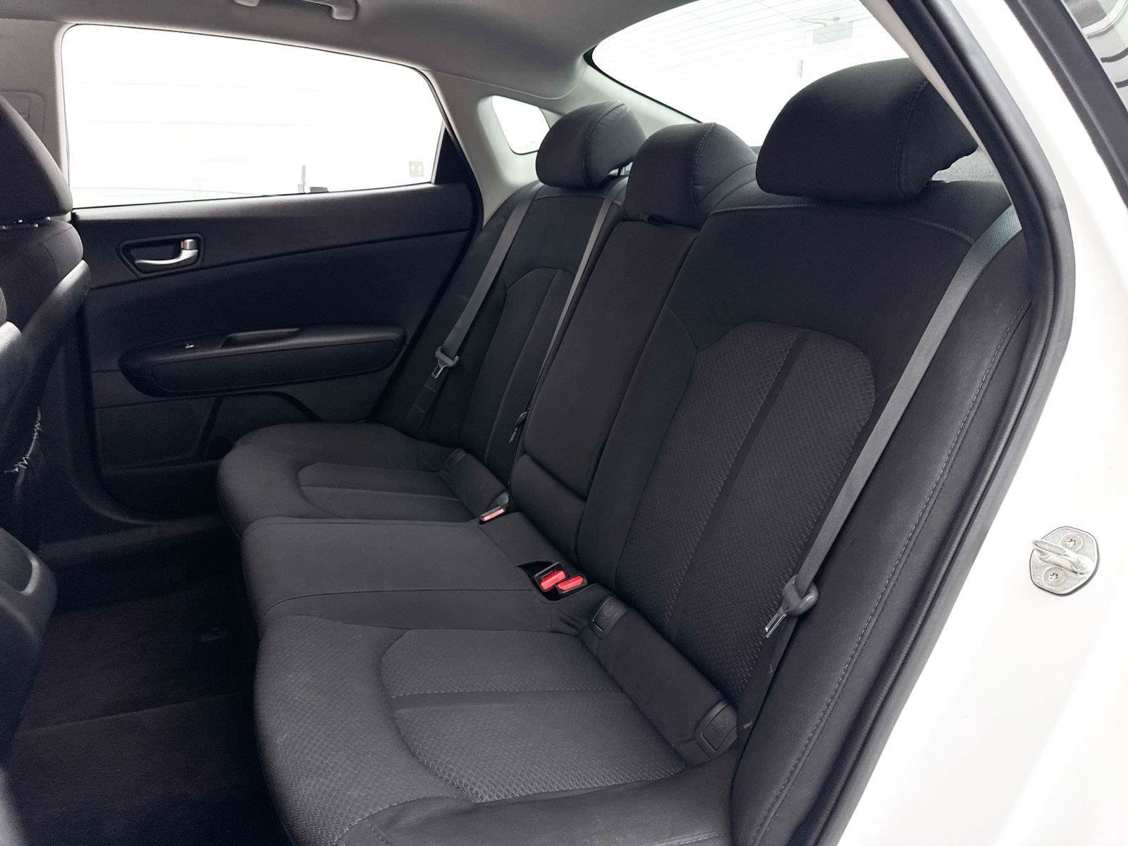 Used 2018 Kia Optima LX FWD image 27