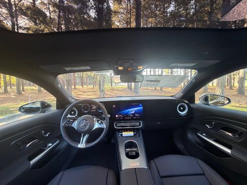 New 2027 Mercedes-Benz CLA 220 image 2