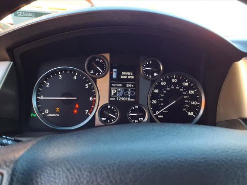 Used 2015 Lexus LX 570 4WD image 12