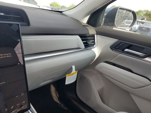 New 2026 GMC Terrain Denali AWD/4WD image 25