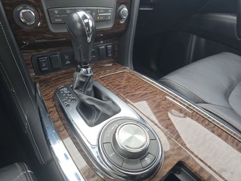 Used 2020 Nissan Armada SL w/ Premium Package AWD/4WD image 38