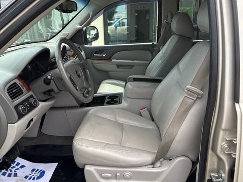 Used 2013 Chevrolet Tahoe LTZ AWD/4WD image 10