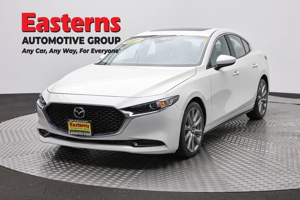 Used 2023 MAZDA MAZDA3 s FWD image 1