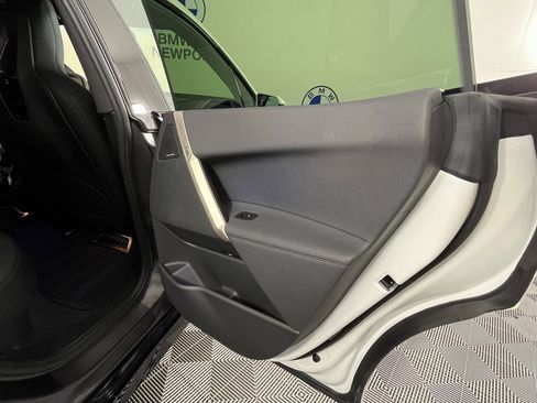 Certified 2025 BMW iX xDrive50 image 24