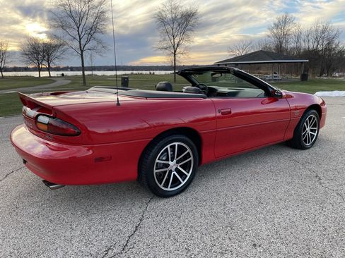 Used 2002 Chevrolet Camaro Z28 image 14