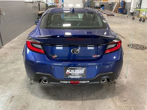 New 2026 Toyota GR86 Premium image 5