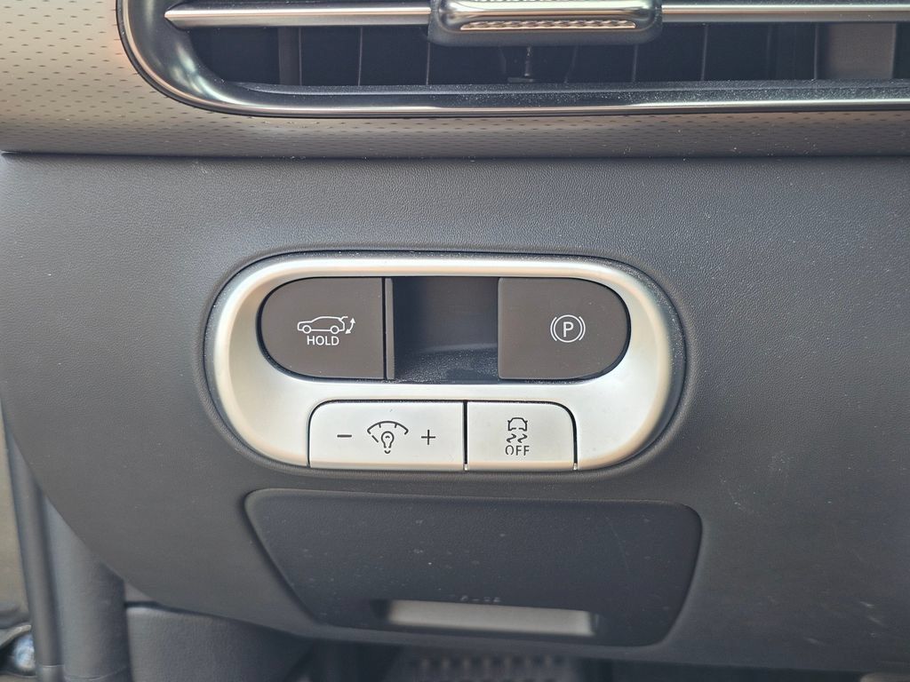 Certified 2023 Genesis GV60 Performance AWD/4WD image 34