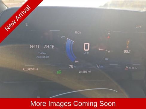 Used 2024 Chevrolet Equinox EV LT FWD image 7