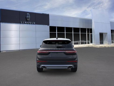 New 2025 Lincoln Corsair Reserve image 5