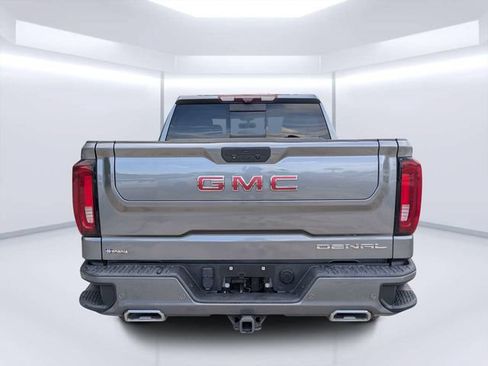 Used 2021 GMC Sierra 1500 Denali w/ Denali Ultimate Package AWD/4WD image 4