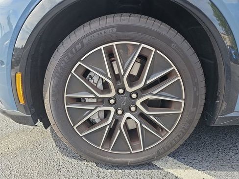 Used 2024 Ford Mustang Mach-E Premium image 11