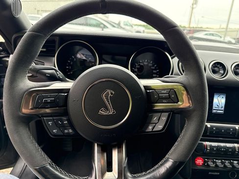 Used 2017 Ford Mustang Shelby GT350 w/ Electronics Package RWD image 9
