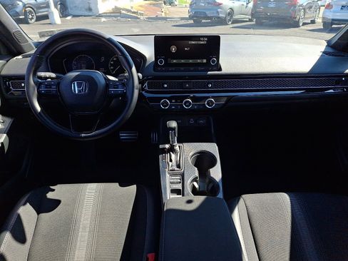 Used 2023 Honda Civic Sport image 11