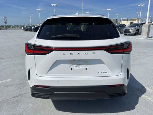 Certified 2024 Lexus NX 250 FWD image 23