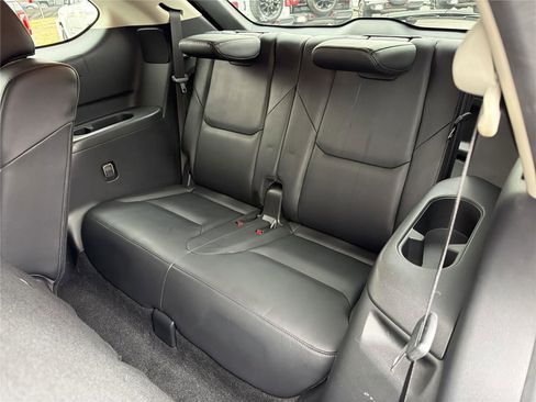 Used 2018 MAZDA CX-9 Touring w/ Touring Premium Package image 23