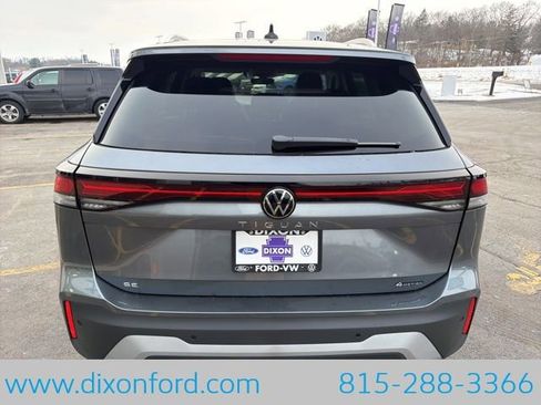 New 2026 Volkswagen Tiguan SE image 6