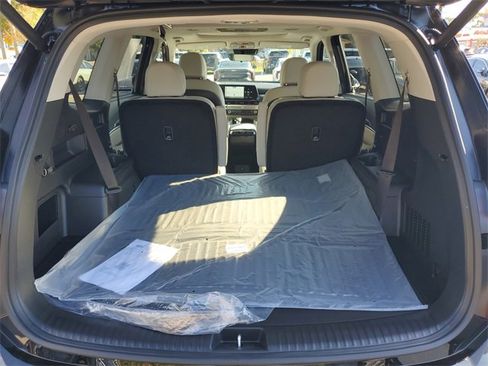 New 2025 Kia Telluride S image 14