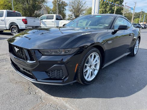 New 2025 Ford Mustang GT Premium image 25