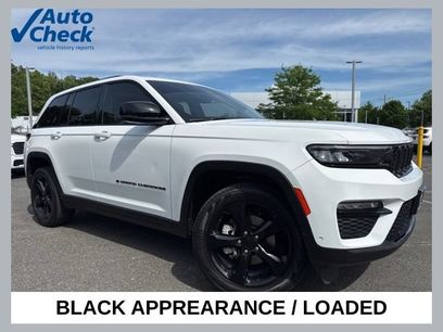 Used 2023 Jeep Grand Cherokee Limited w/ Luxury Tech Group II