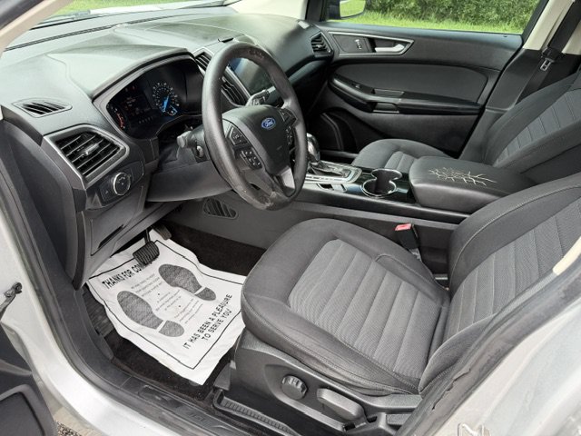 Used 2018 Ford Edge SE FWD image 11