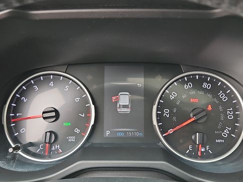 Used 2020 Toyota RAV4 XLE Premium AWD/4WD image 22