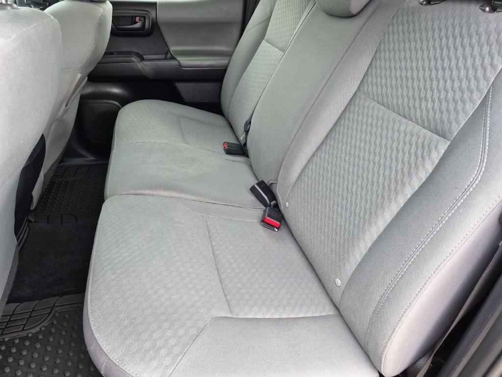 Used 2020 Toyota Tacoma SR AWD/4WD image 23