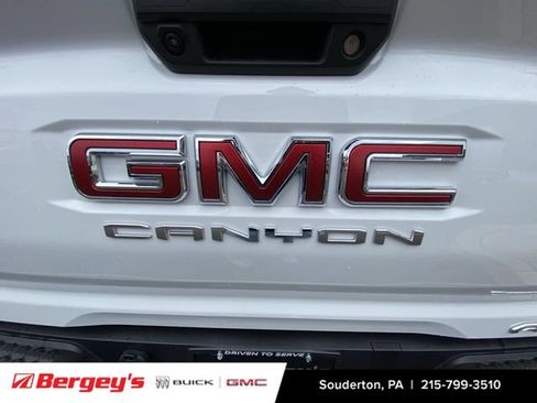 Used 2026 GMC Canyon AT4 w/ Technology Plus Package AWD/4WD image 34
