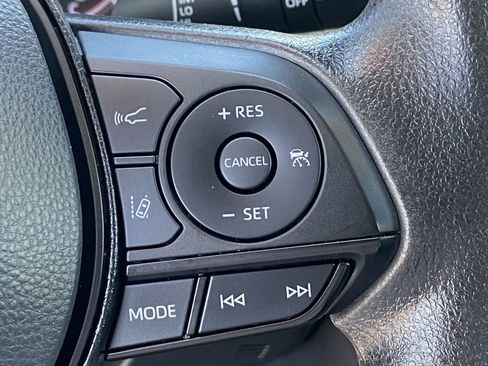 Certified 2024 Toyota RAV4 XLE AWD/4WD image 29