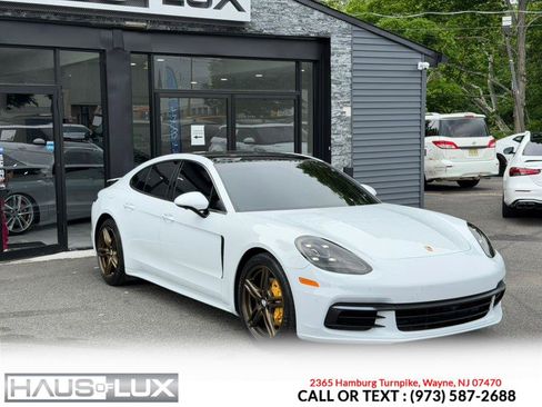 Used 2018 Porsche Panamera 4 AWD/4WD image 7