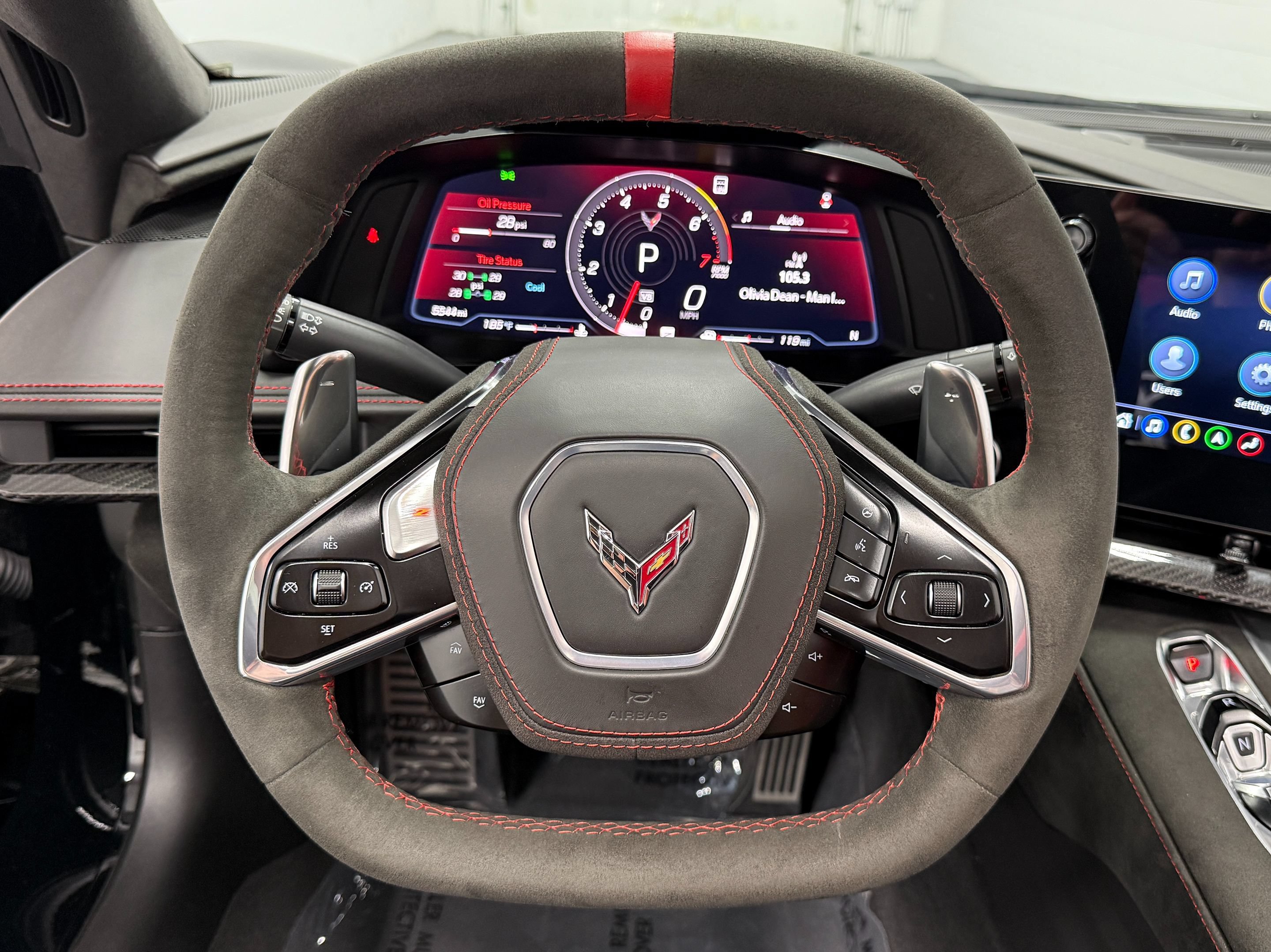 Used 2021 Chevrolet Corvette Stingray Premium Conv w/ Z51 Performance Package RWD image 22