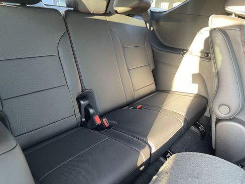 New 2026 Chevrolet Traverse Z71 w/ Enhanced Driving Package image 21