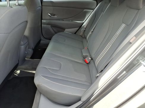 Used 2024 Hyundai Elantra SEL image 35