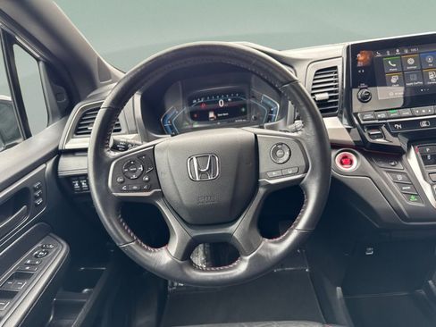 Used 2024 Honda Odyssey Sport image 25
