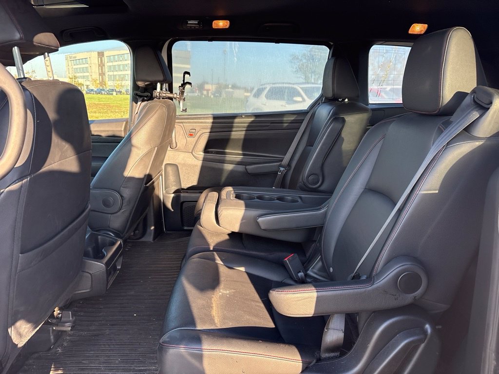 Used 2023 Honda Odyssey Sport image 16