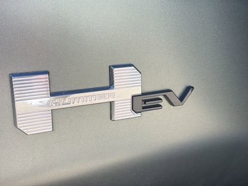 Used 2024 GMC Hummer EV 3X w/ Extreme Off-Road Package AWD/4WD image 37