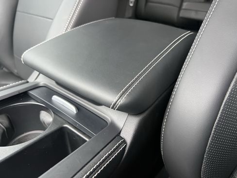 Certified 2025 Jaguar F-PACE R-Dynamic S image 26