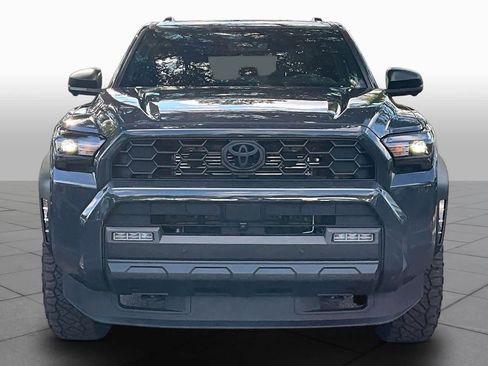 Used 2025 Toyota 4Runner TRD Off-Road Premium AWD/4WD image 4