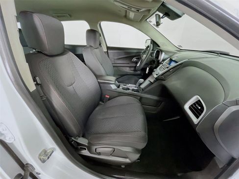 Used 2014 Chevrolet Equinox LS FWD image 28