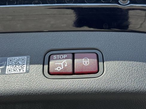 New 2025 Mercedes-Benz GLC 63 AMG S image 14