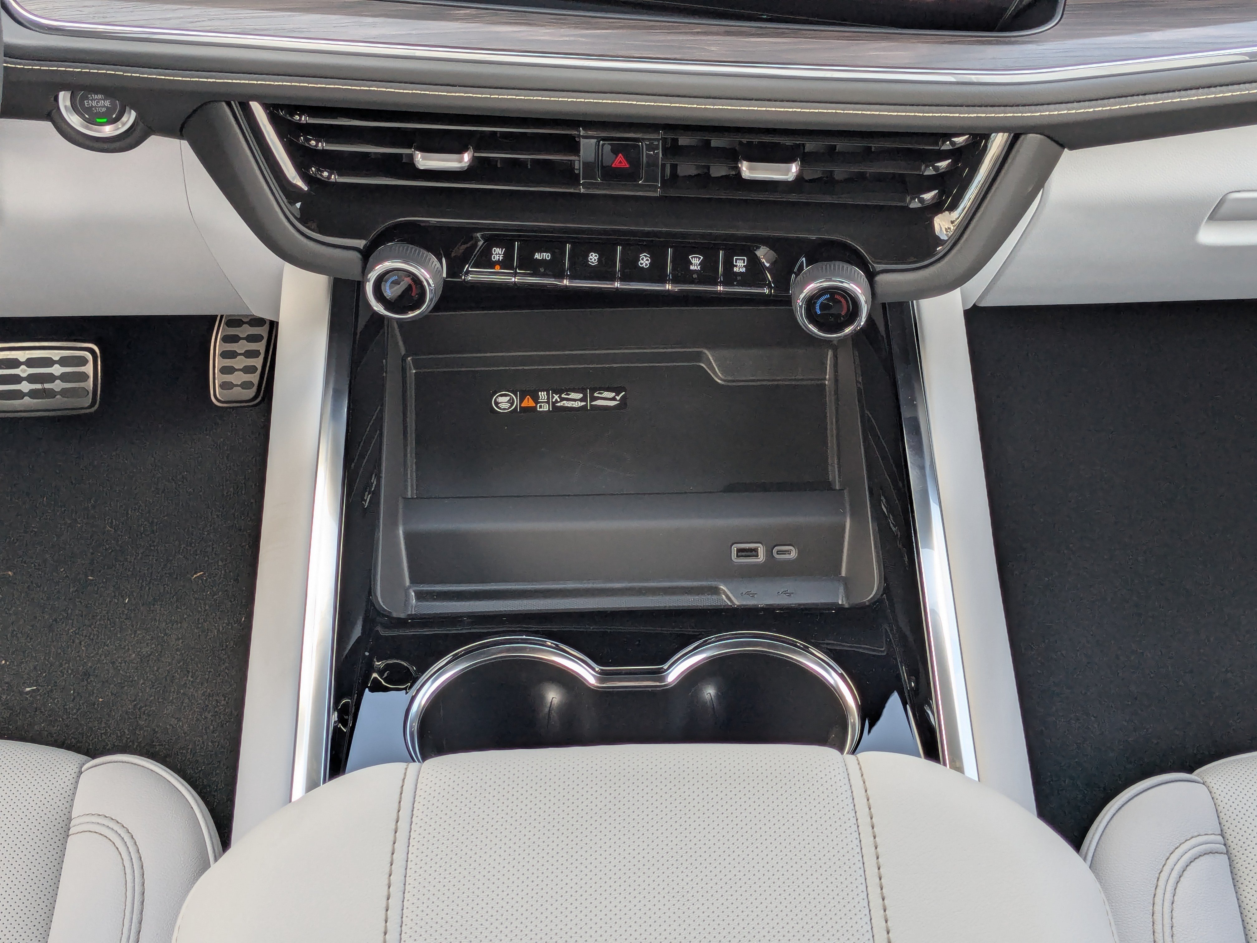 New 2025 Chevrolet Tahoe Premier RWD image 7